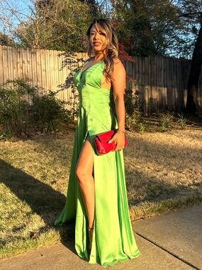 Meet your Posher, Johana